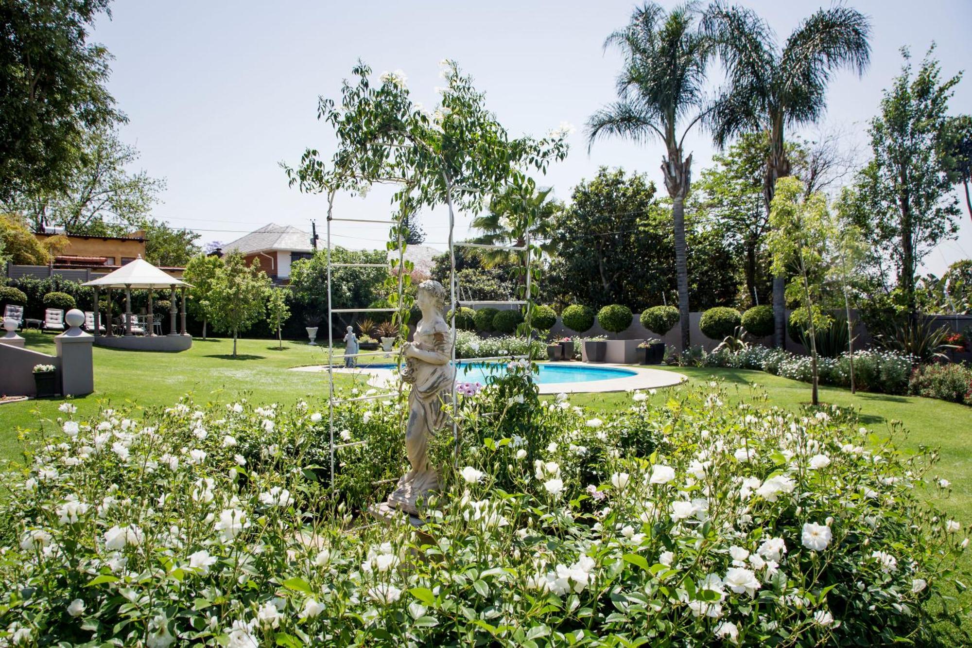 La Vida Luka - Luxury Guesthouse Претория Екстериор снимка